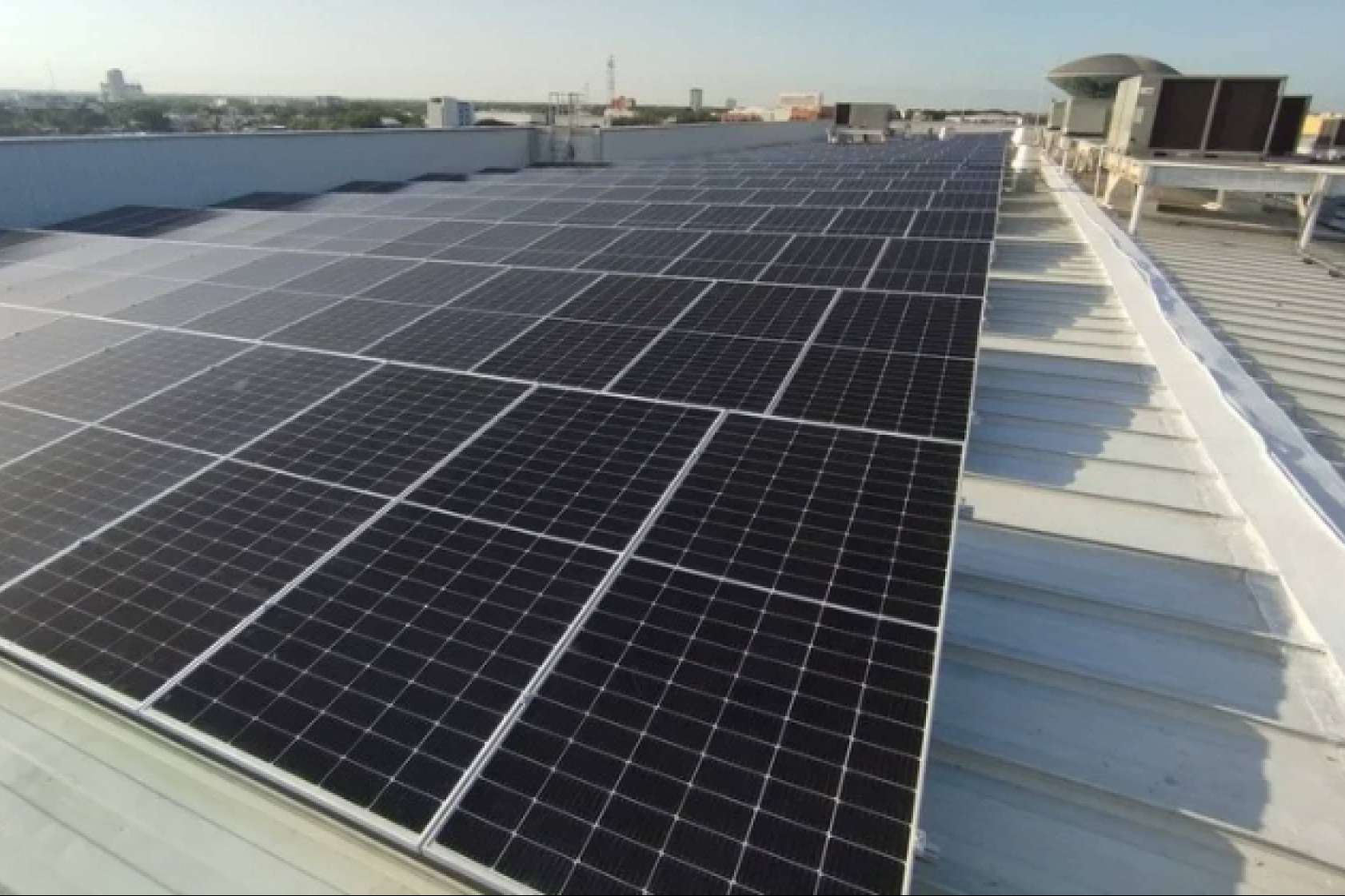 Soluciones de Energía para Empresas Mexicanas; La Innovación de Grupo LUXUN
